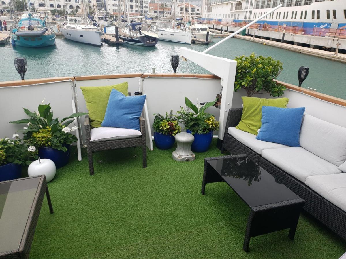 Jasmine Coral Jay Boutique Boatel Ocean Village Gibraltar Exteriér fotografie