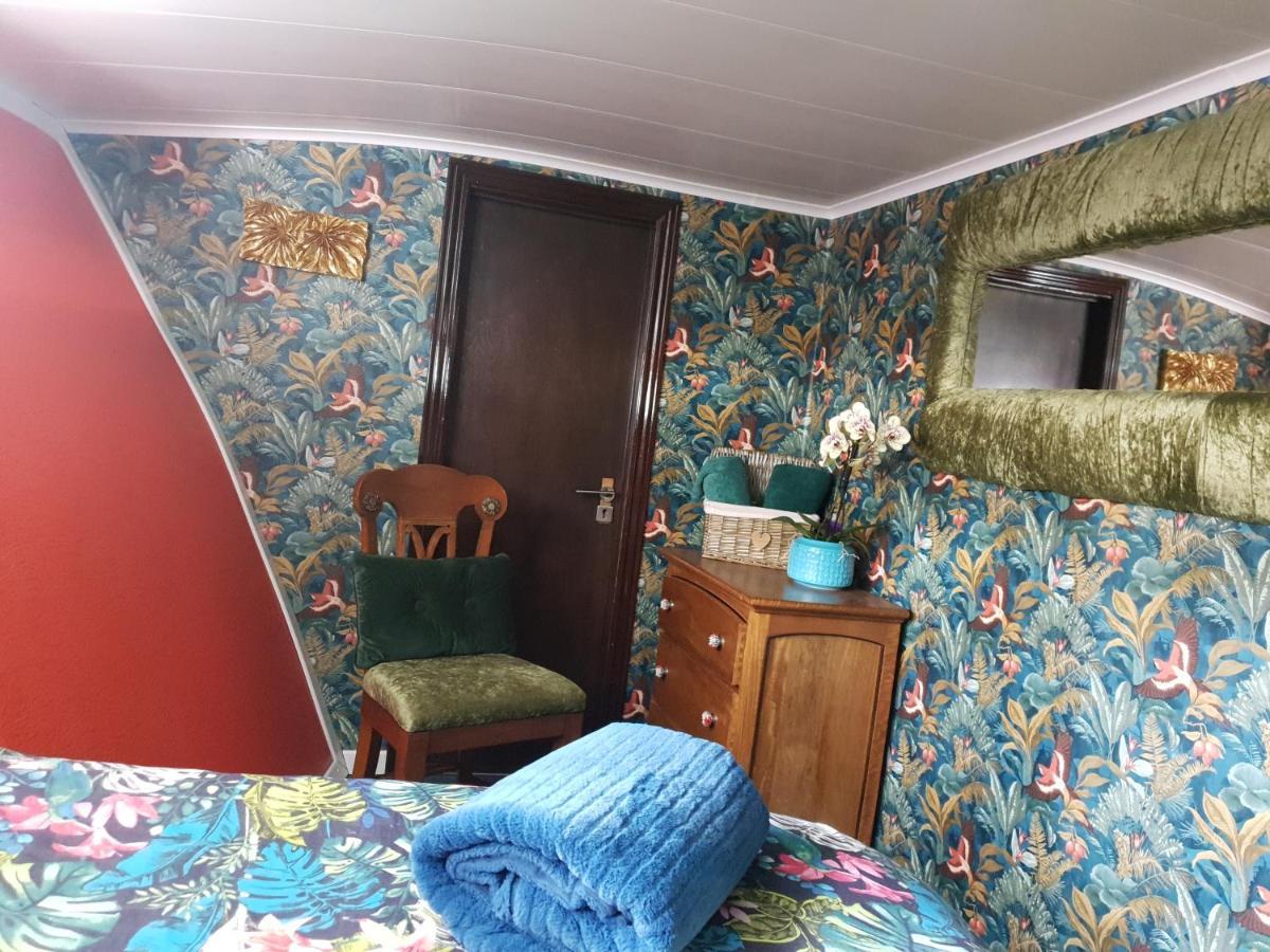 Jasmine Coral Jay Boutique Boatel Ocean Village Gibraltar Exteriér fotografie